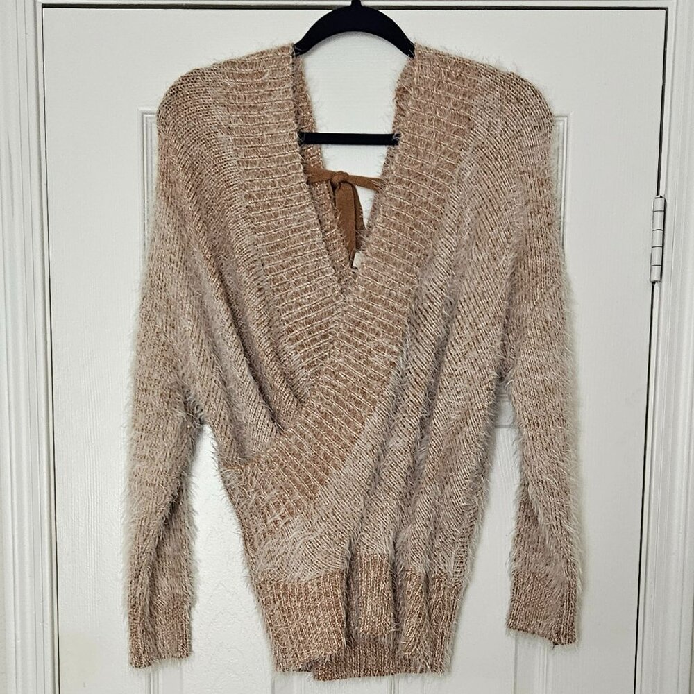 Fashion on Earth Sexy Sweater with Open Back